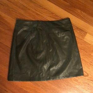 Faux leather mini skirt